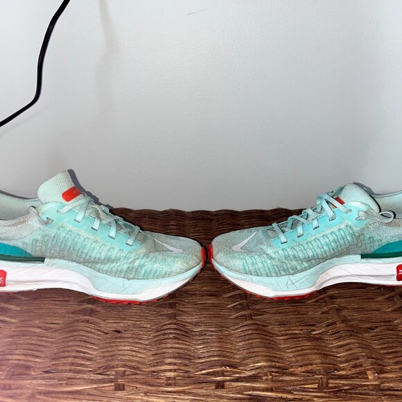 NIKE-INVINCIBLE RUN 3-ZOOM X-JADE ICE -WOMENS SIZE 10 - Picture 4 of 15